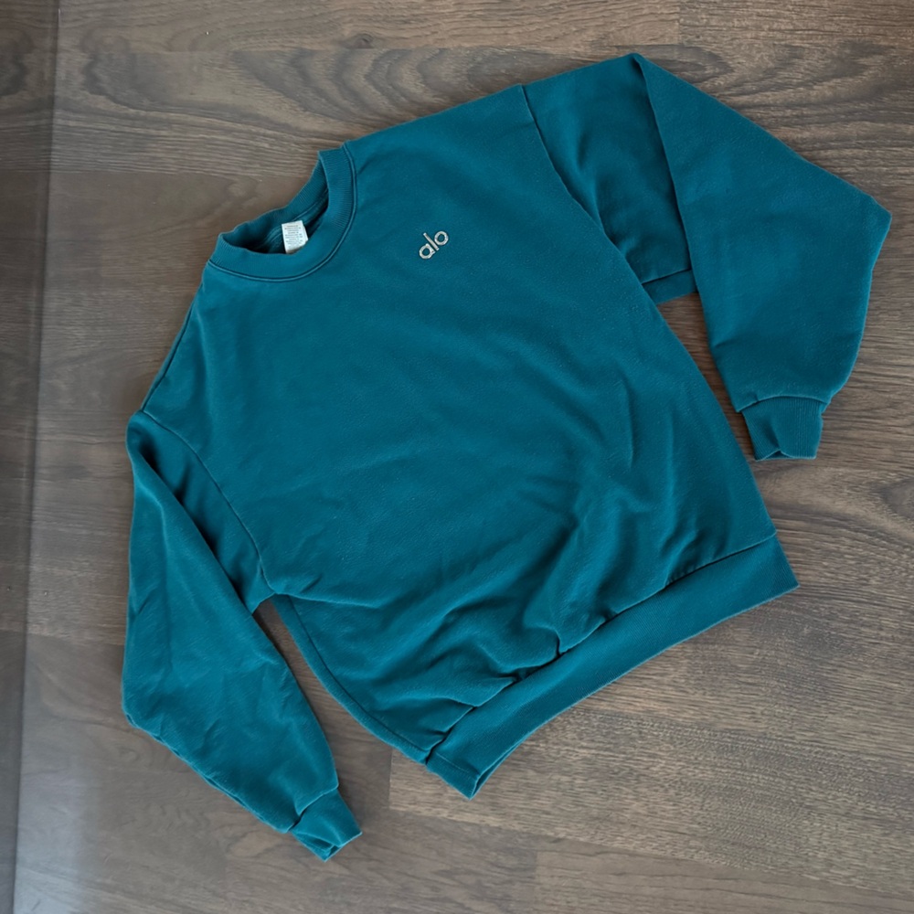 ALO Yoga Teal Sweatshirt - Picture 7 of 9